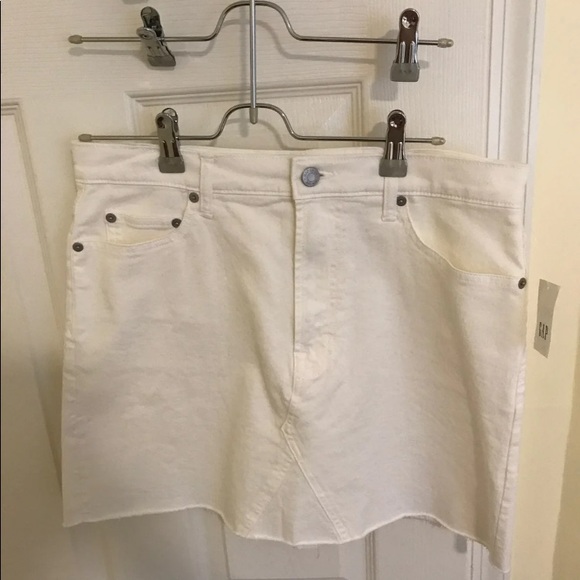 GAP Dresses & Skirts - GAP White Jean Skirt